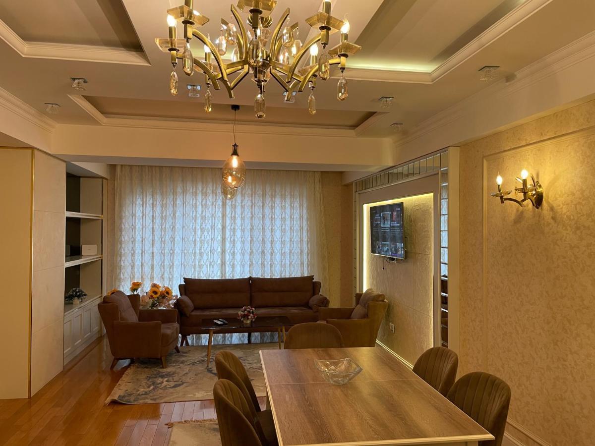 Park Azure Apartment Баку Екстер'єр фото